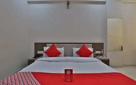 Hotel Ananya Kalol 3*